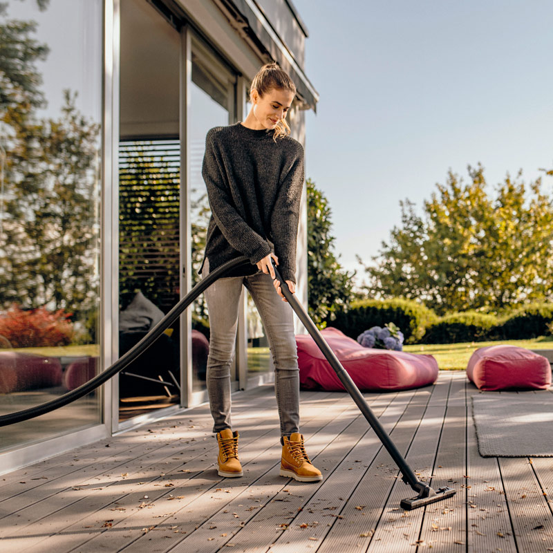 Хозяйственный пылесос Karcher WD 2 Plus S V-15/4/18