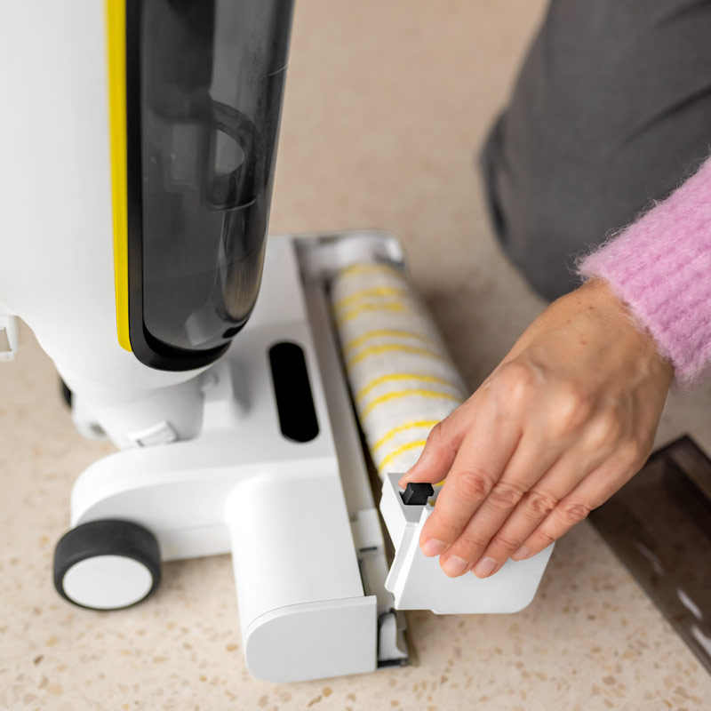 Вертикальный моющий пылесос Karcher FCV 4 Dry