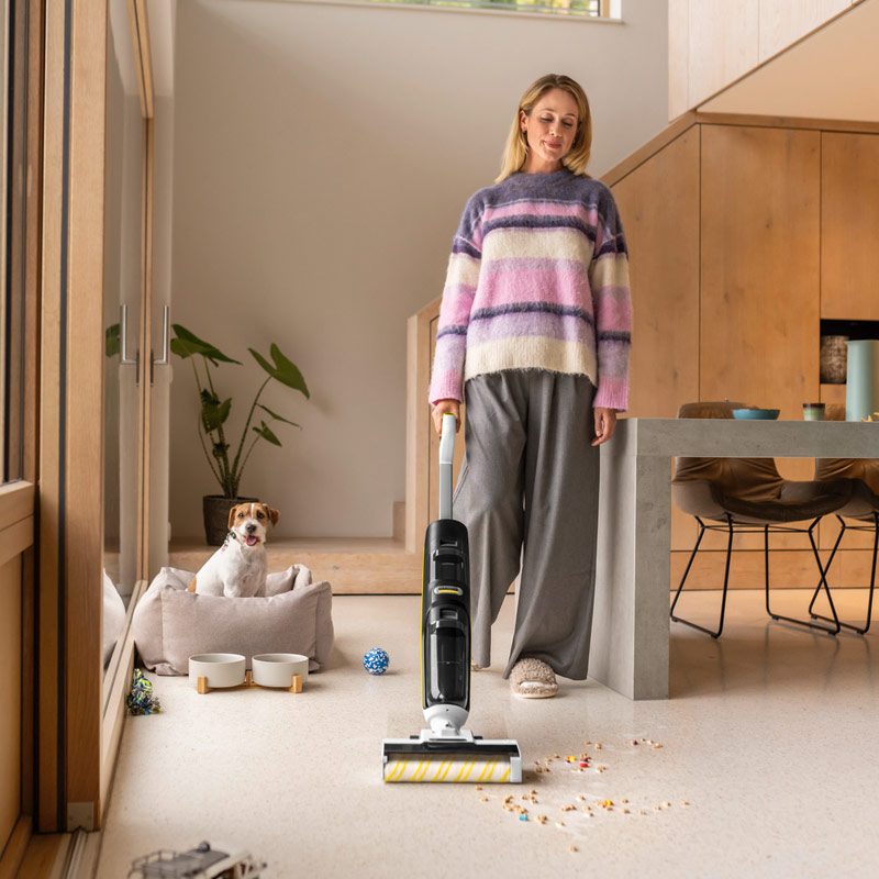 Вертикальный моющий пылесос Karcher FCV 4 Dry