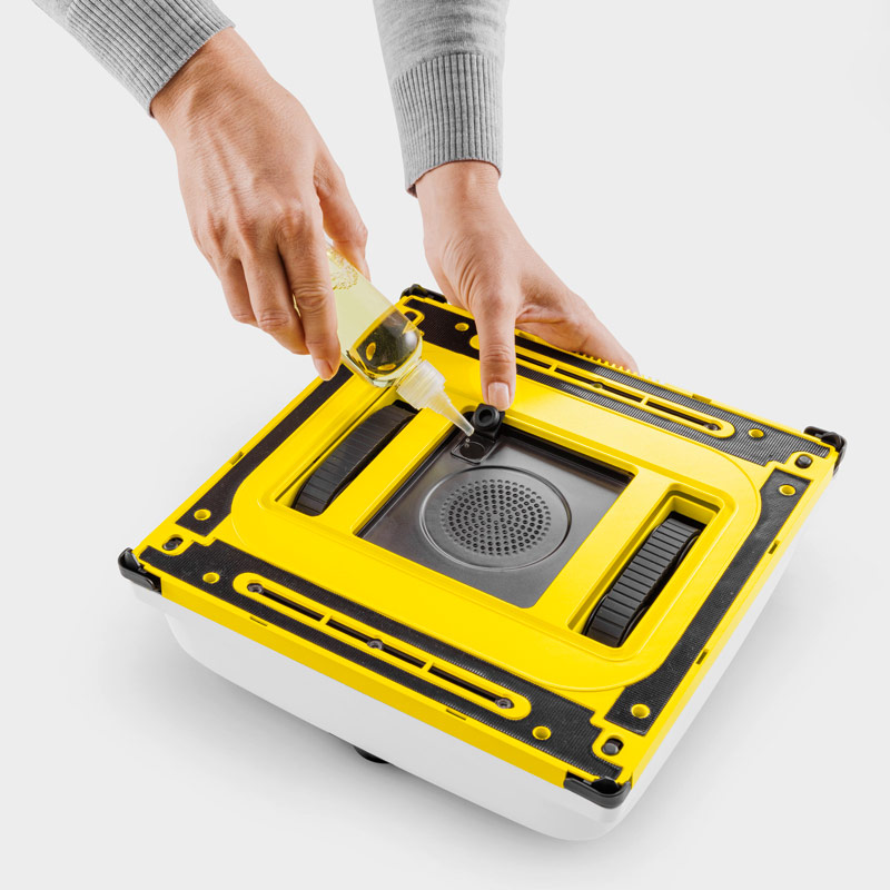Робот для мойки окон Karcher RCW 4