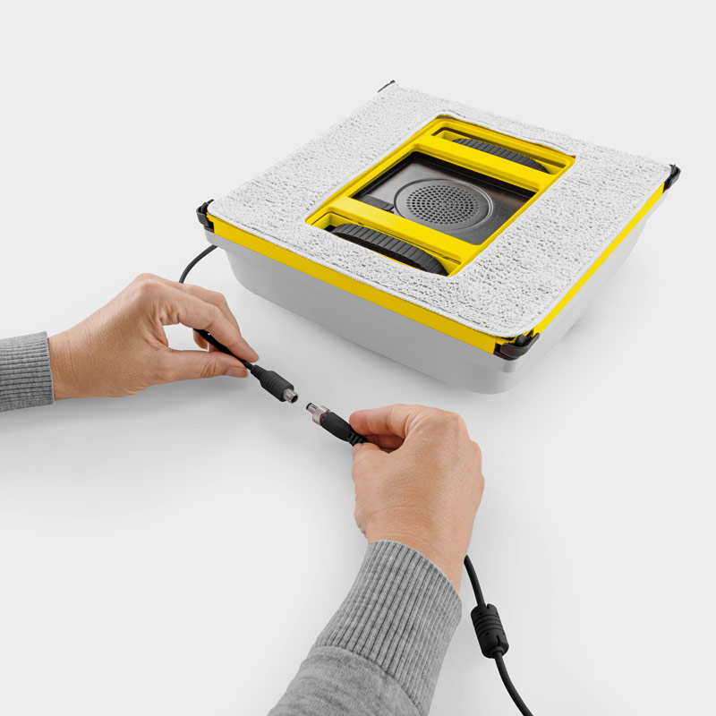 Робот для мойки окон Karcher RCW 4
