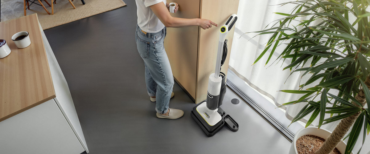 Вертикальный паропылесос  Karcher SCV 4 Steam Vac