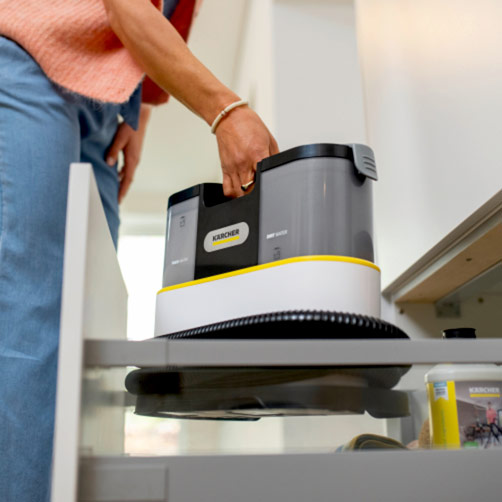 Очень компактный аппарат, занимающий минимум места при хранении